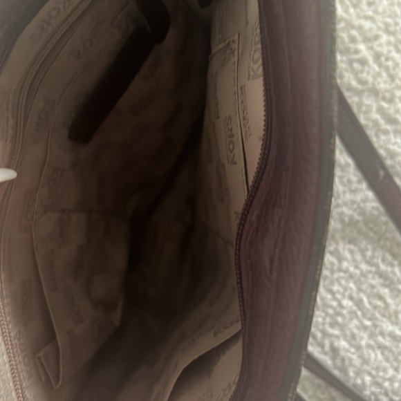 Michael Kors purse - Picture 3 of 5